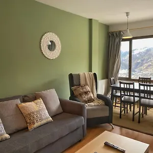 Apartment En A Pie De Pistas, Wifi Y Parquin Andorra